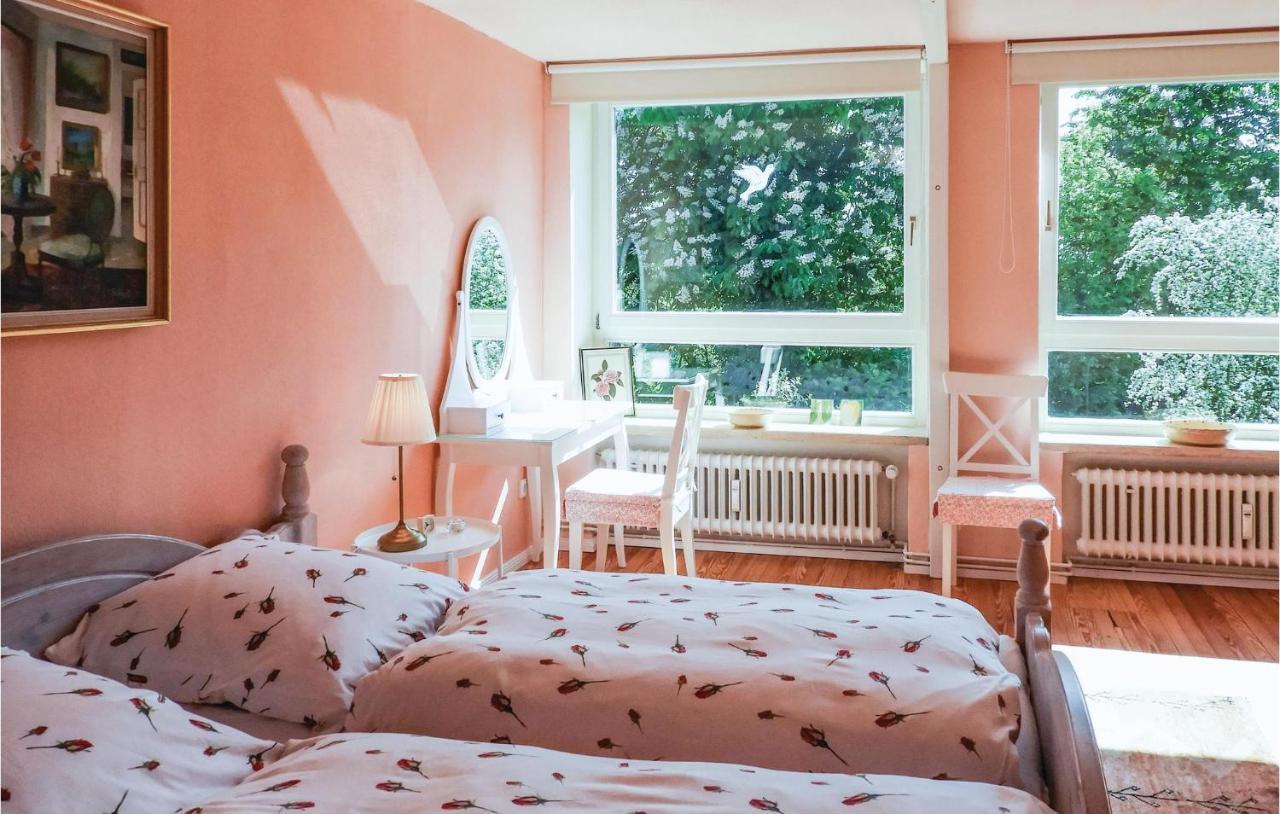 1 Bedroom Awesome Apartment In St, Annen Sankt Annen Екстериор снимка